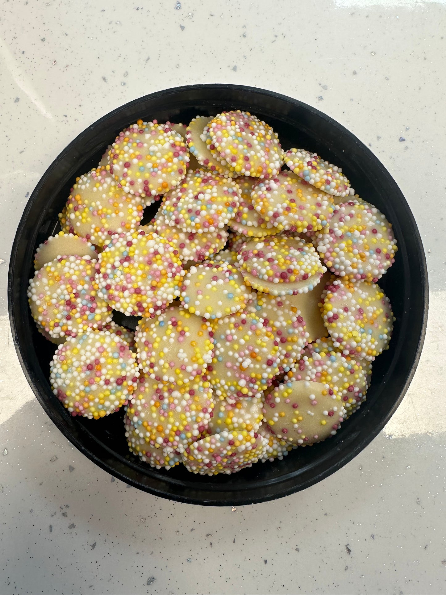 Hannah’s Snowies/Jazzies - 100G White Chocolate